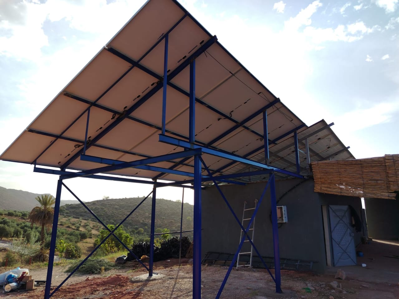 Centrale photovoltaïque en toiture industrielle